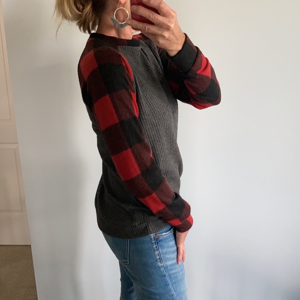 Black, Red, Grey Buffalo Plaid Long Sleeve Tunic Top - Picture 4 of 13